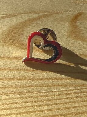 Vintage American Pride Heart Pin Red White Blue Enamel Patriotic Brooch